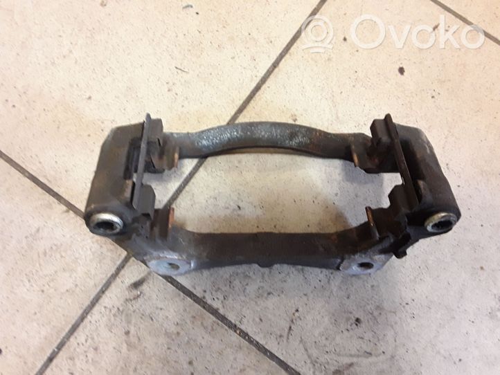 Opel Astra J Supporto della pinza del freno anteriore 0313