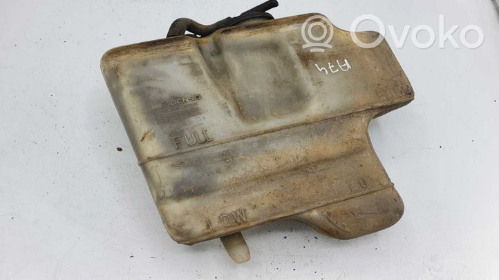 Toyota 4 Runner N120 N130 Vase d'expansion / réservoir de liquide de refroidissement 