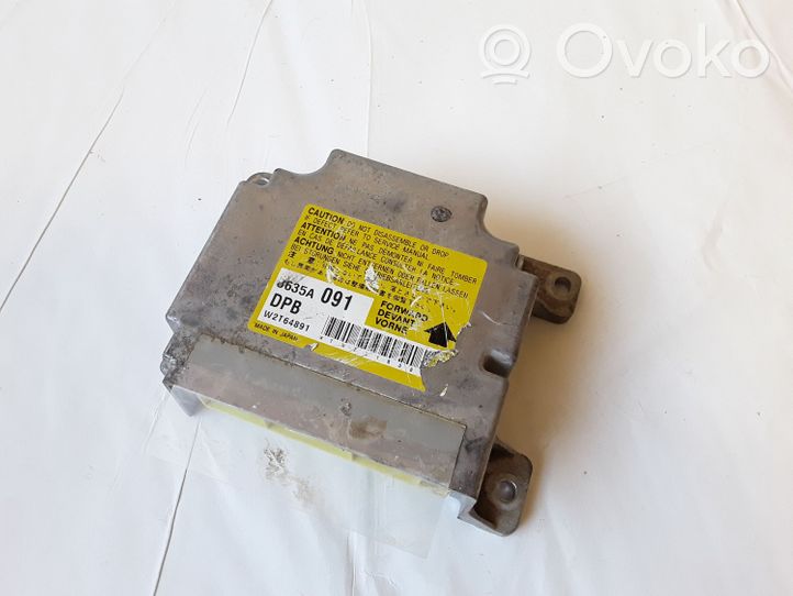 Mitsubishi Pajero Oro pagalvių valdymo blokas J635A091