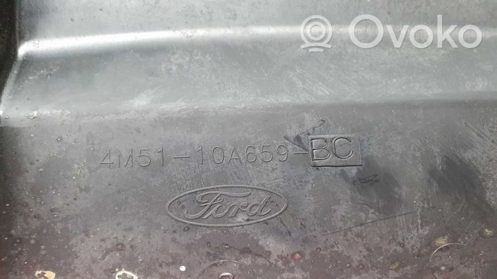 Ford Focus Akkulaatikon alustan kansi 4M5110A659