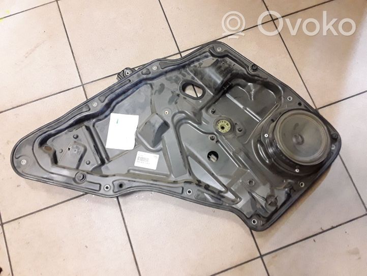 Volkswagen Tiguan Mechanizm podnoszenia szyby tylnej bez silnika 5N0839729F