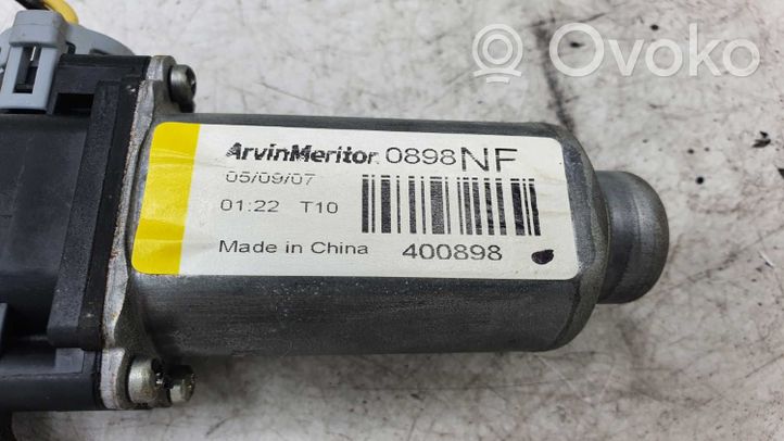 Hyundai Sonata Moteur de lève-vitre de porte arrière 400898