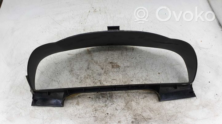 Toyota Corolla Verso E121 Verkleidung des Armaturenbretts 554110F010