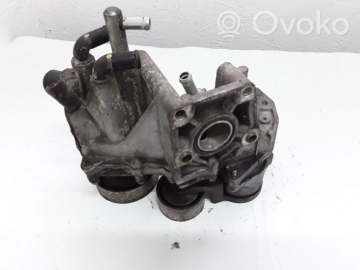 Mazda 6 Support de générateur / alternateur R2AA15176