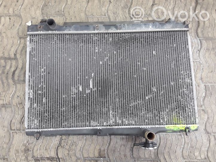 Toyota Avensis Verso Dzesēšanas šķidruma radiators 