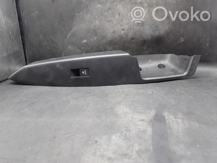 Opel Antara Front door window switch trim 201005584