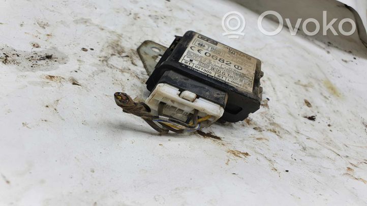 Mitsubishi L200 Boîtier module alarme MR587390