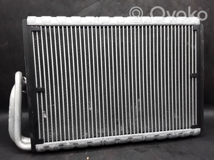 Mercedes-Benz C AMG W204 Mazais radiators 