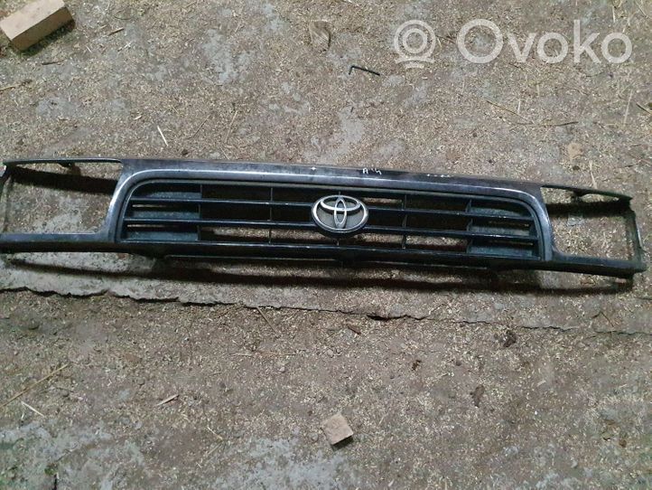 Toyota 4 Runner N120 N130 Grille calandre supérieure de pare-chocs avant 