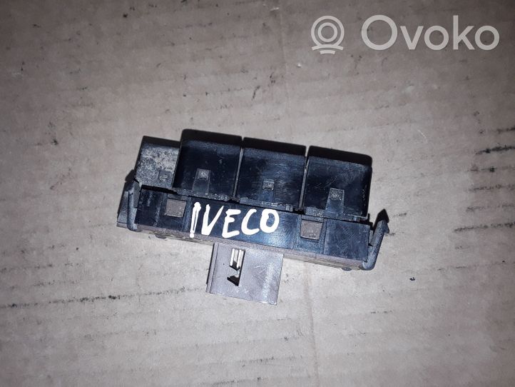 Iveco Daily 45 - 49.10 Interruttore di regolazione livello altezza dei fari 