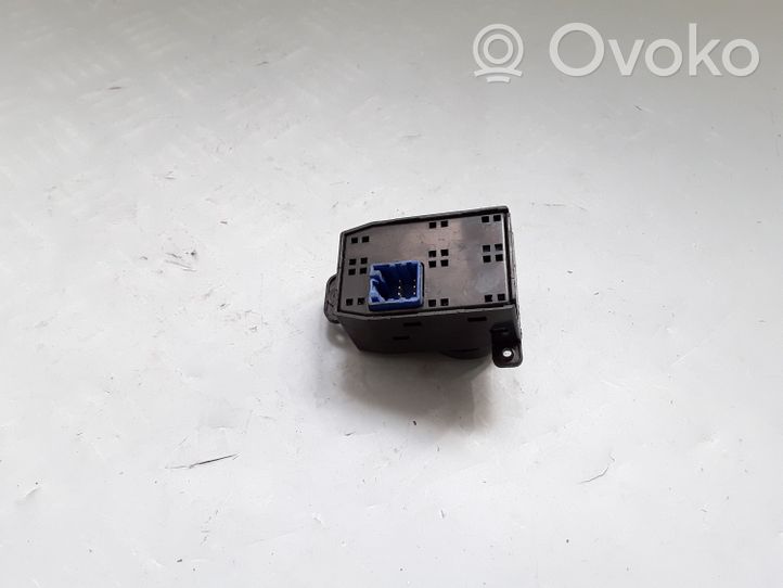 Hyundai Sonata Wing mirror switch 41217