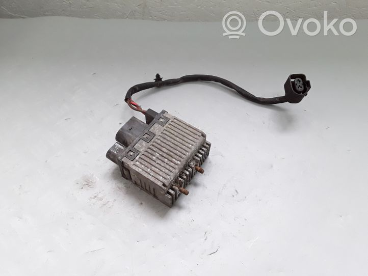 Audi A8 S8 D3 4E Relais de ventilateur de liquide de refroidissement 8E0959501Q