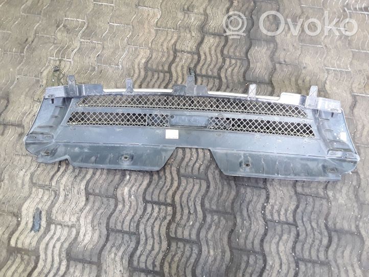 Iveco Daily 35 - 40.10 Atrapa chłodnicy / Grill 38028010150