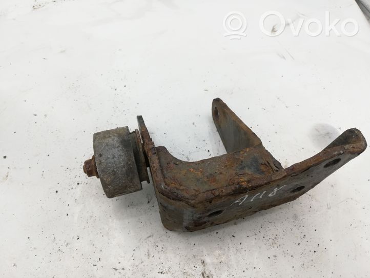 Toyota Avensis T220 Support, suspension du moteur 