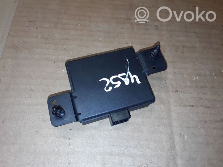 Dodge Nitro Boîtier module alarme 05026135AC