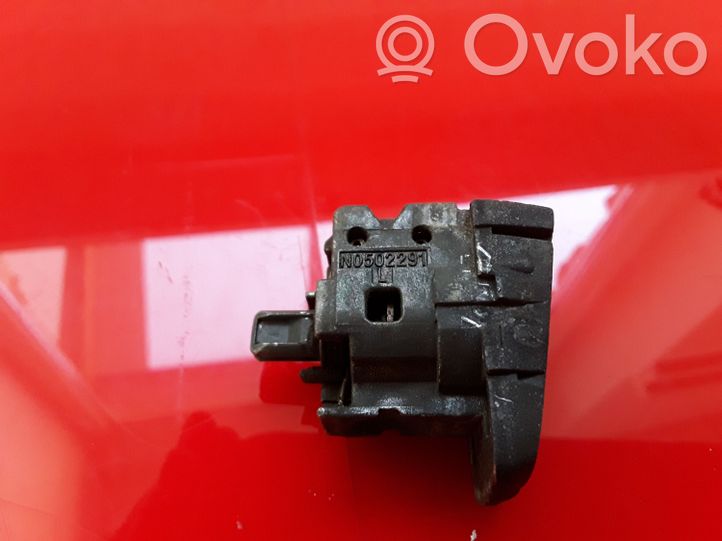 N0502291 Nissan Navara D40 Front door lock (next to the handle  