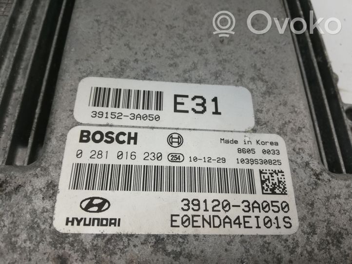 Hyundai ix 55 Sterownik / Moduł ECU 0281016230