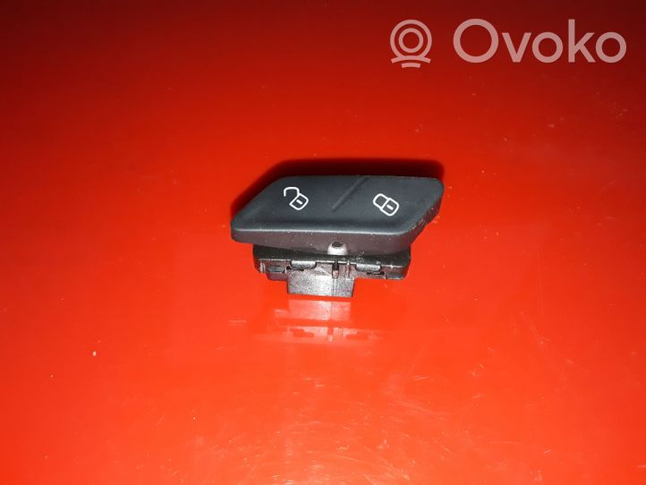 Volkswagen Golf VII Central locking switch button 5G0962126A