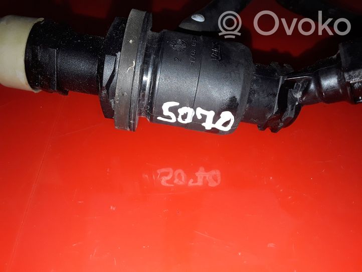 Nissan Qashqai Główny cylinder sprzęgła 306104BG1A