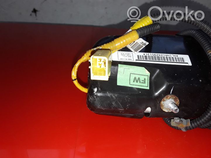 Nissan Micra Airbag sedile 6163313