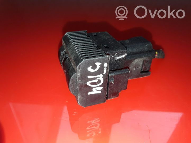 Volkswagen Polo Przycisk / Pokrętło regulacji świateł 6Q0941333B