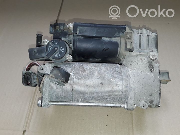 Mercedes-Benz S W220 Compressore/pompa sospensioni pneumatiche 3Z01011000