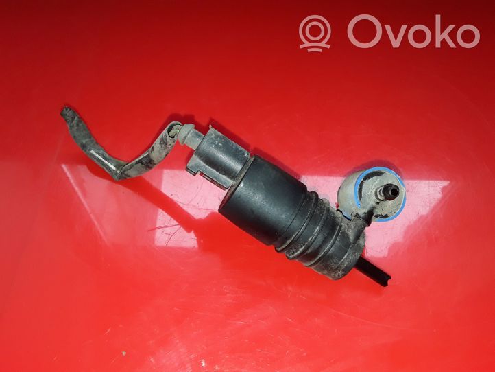 Volkswagen Polo IV 9N3 Pompe de lave-glace de pare-brise 107819