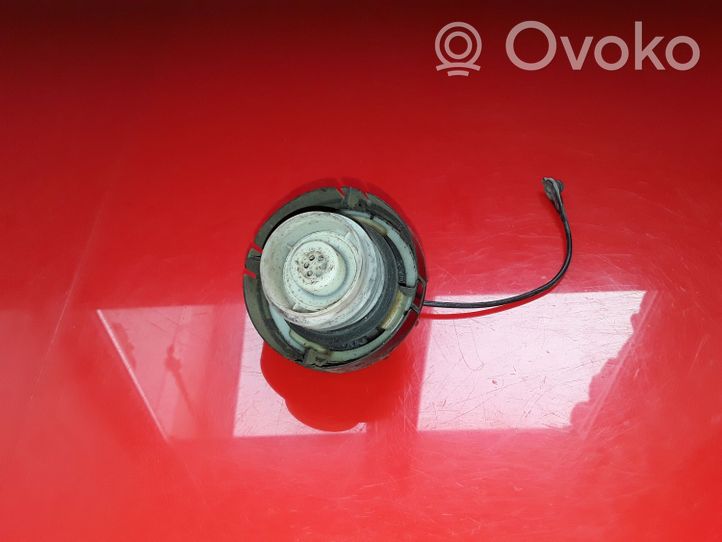 Mitsubishi Grandis Tappo del serbatoio del carburante 