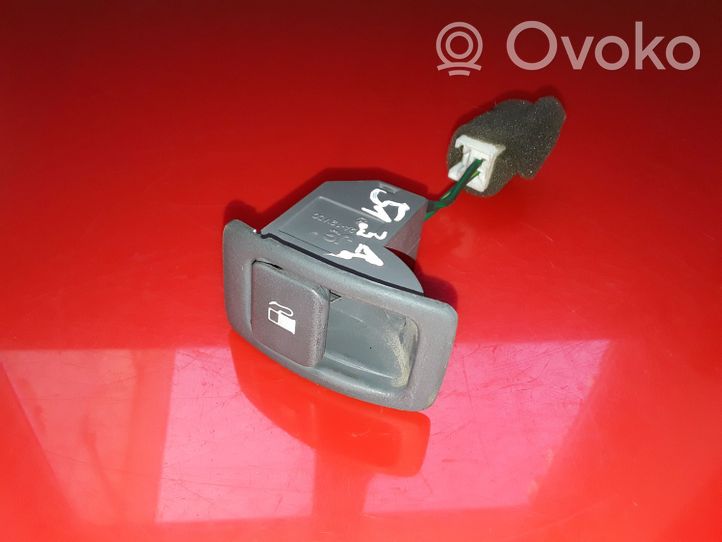 Hyundai Trajet Fuel tank opening switch 9355537000