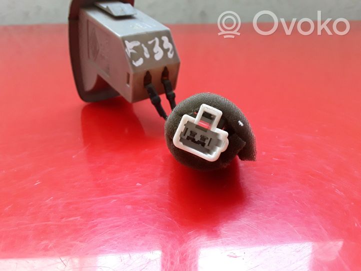 Hyundai Trajet Fuel tank opening switch 935553A000