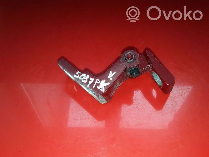 Seat Exeo (3R) Charnière supérieure de porte avant A046573