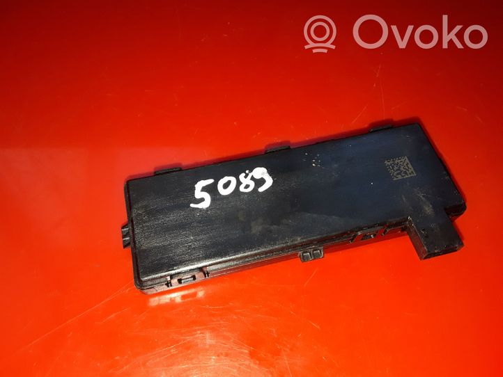 Chevrolet Cruze Door central lock control unit/module 13503204