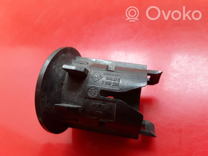 Land Rover Range Rover L322 Supporto anteriore per il sensore di parcheggio (PDC) 7010258