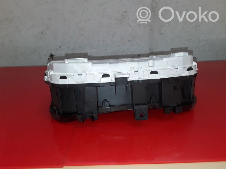 Mitsubishi ASX Tachimetro (quadro strumenti) 8100B456