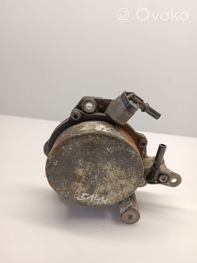 Ford Grand C-MAX Vacuum pump 9673836180