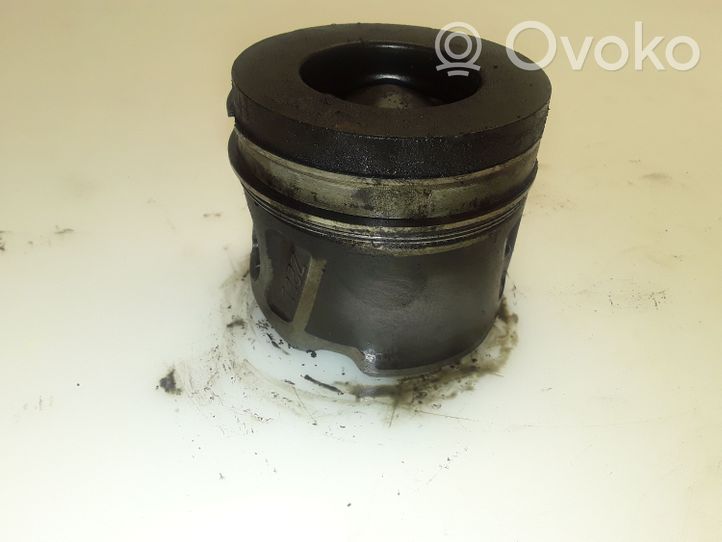 Opel Antara Piston Z22D