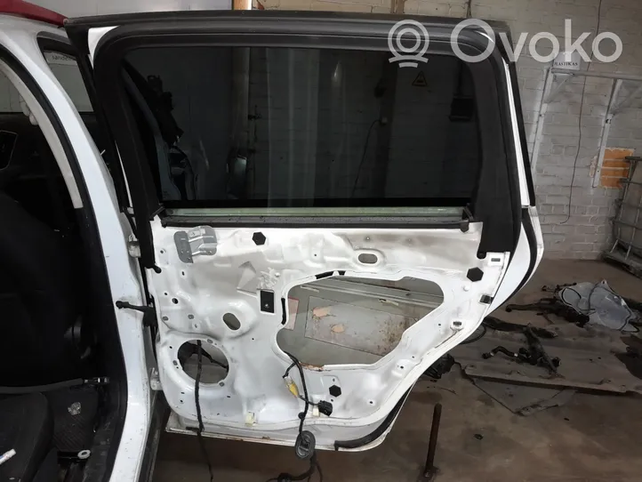 Ford S-MAX Galinės durys NOCODE