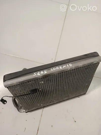 KIA Sorento Radiateur soufflant de chauffage N0code