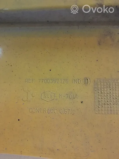 Renault Master II Grille calandre supérieure de pare-chocs avant 7700352125