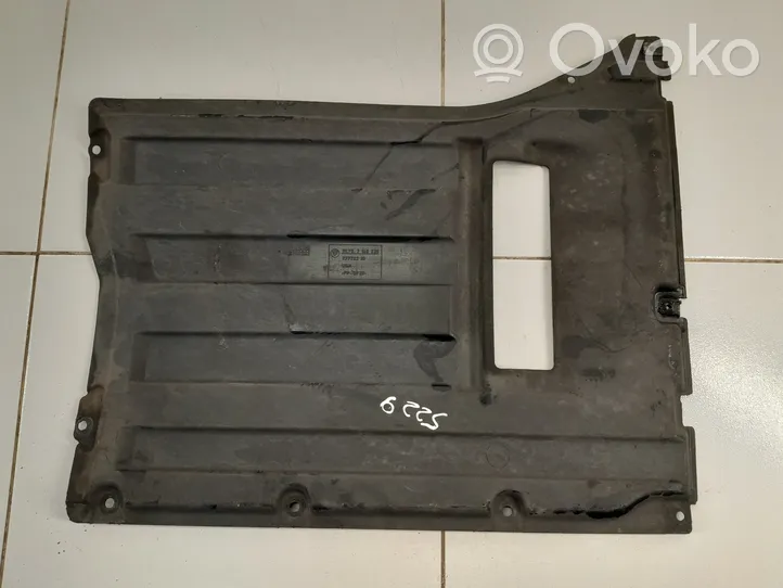 BMW X6 E71 Placa protectora del centro/medio 51757160235