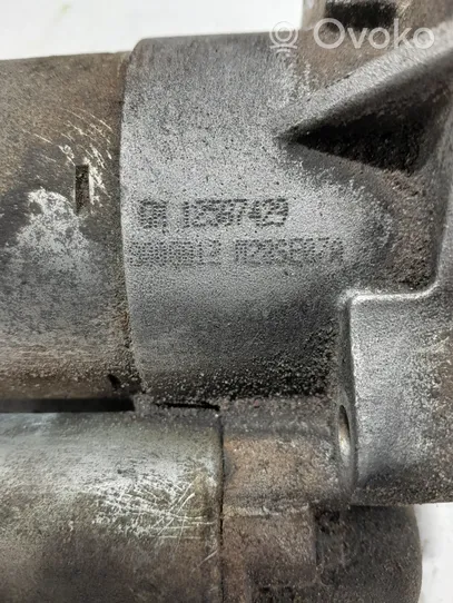 Cadillac SRX Starter motor 12587429