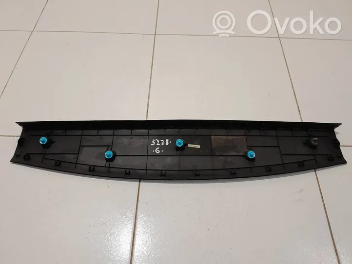 Hyundai Santa Fe Altro elemento di rivestimento bagagliaio/baule 817612W000