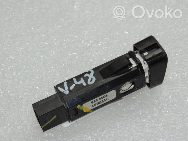 Volvo V60 Botón interruptor de luz de peligro 9123681