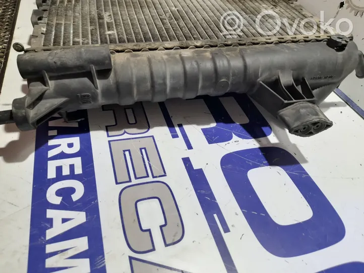 Opel Astra G Radiateur de refroidissement 1300214