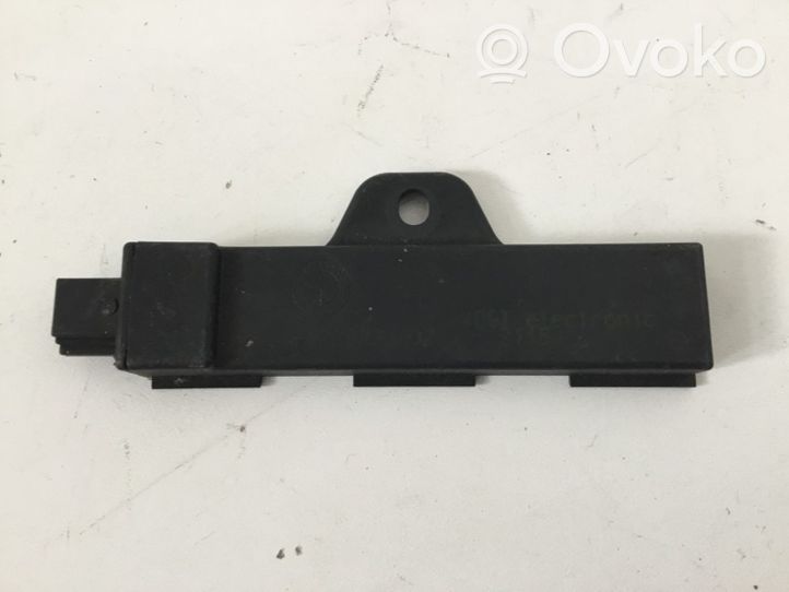 BMW X5 F15 Antenne intérieure accès confort 9220832