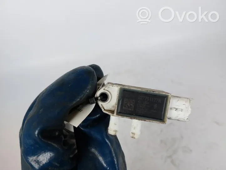 Renault Clio IV Antena radiowa 227701177R