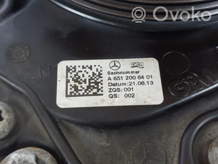 Mercedes-Benz CLS C218 AMG Pompe de circulation d'eau A6512006301