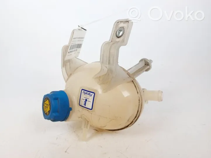 Fiat 500L Coolant expansion tank/reservoir 51881755