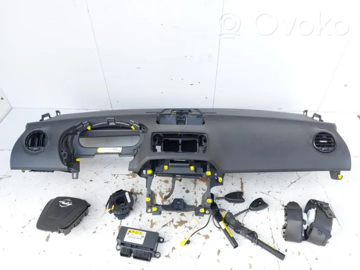 Opel Meriva B Oro pagalvių komplektas su panele 13582437