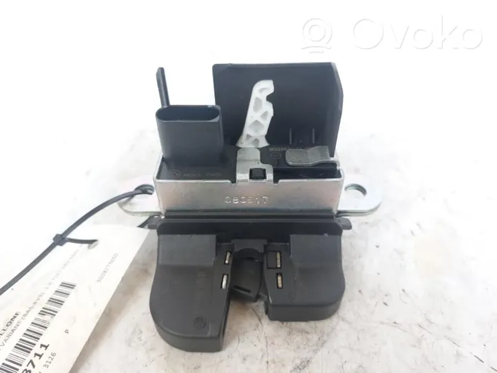 Volkswagen Golf VII Tailgate lock latch 5G0827505D